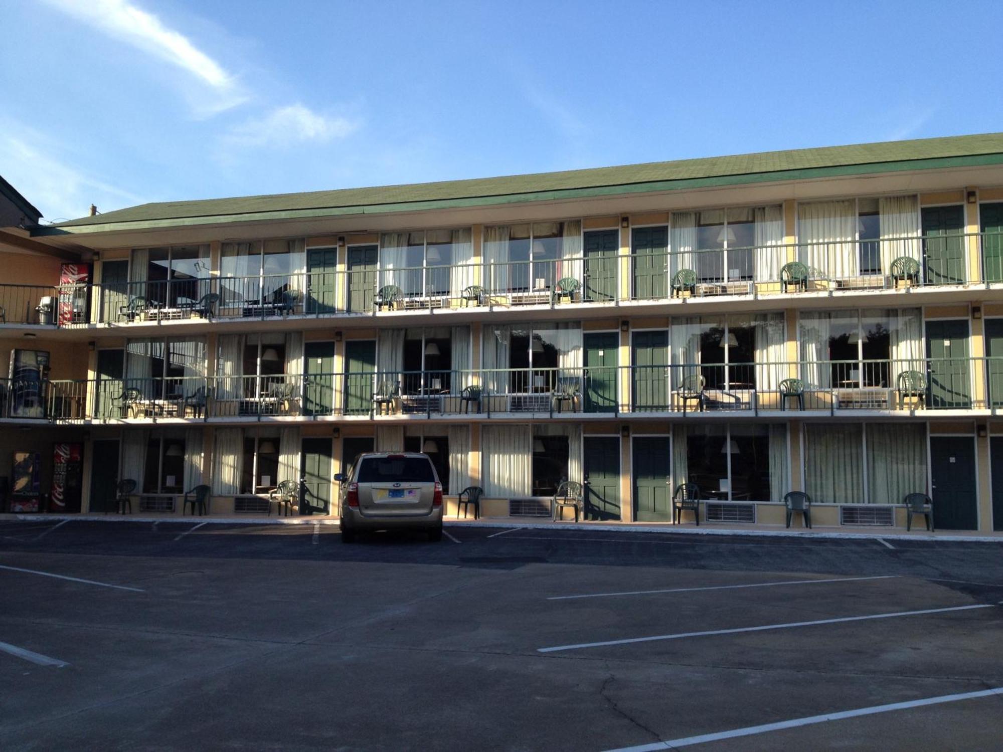 Green Valley Motel Pigeon Forge Exterior foto